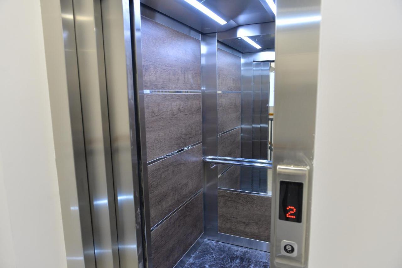 Hm Apartments Indija Luaran gambar