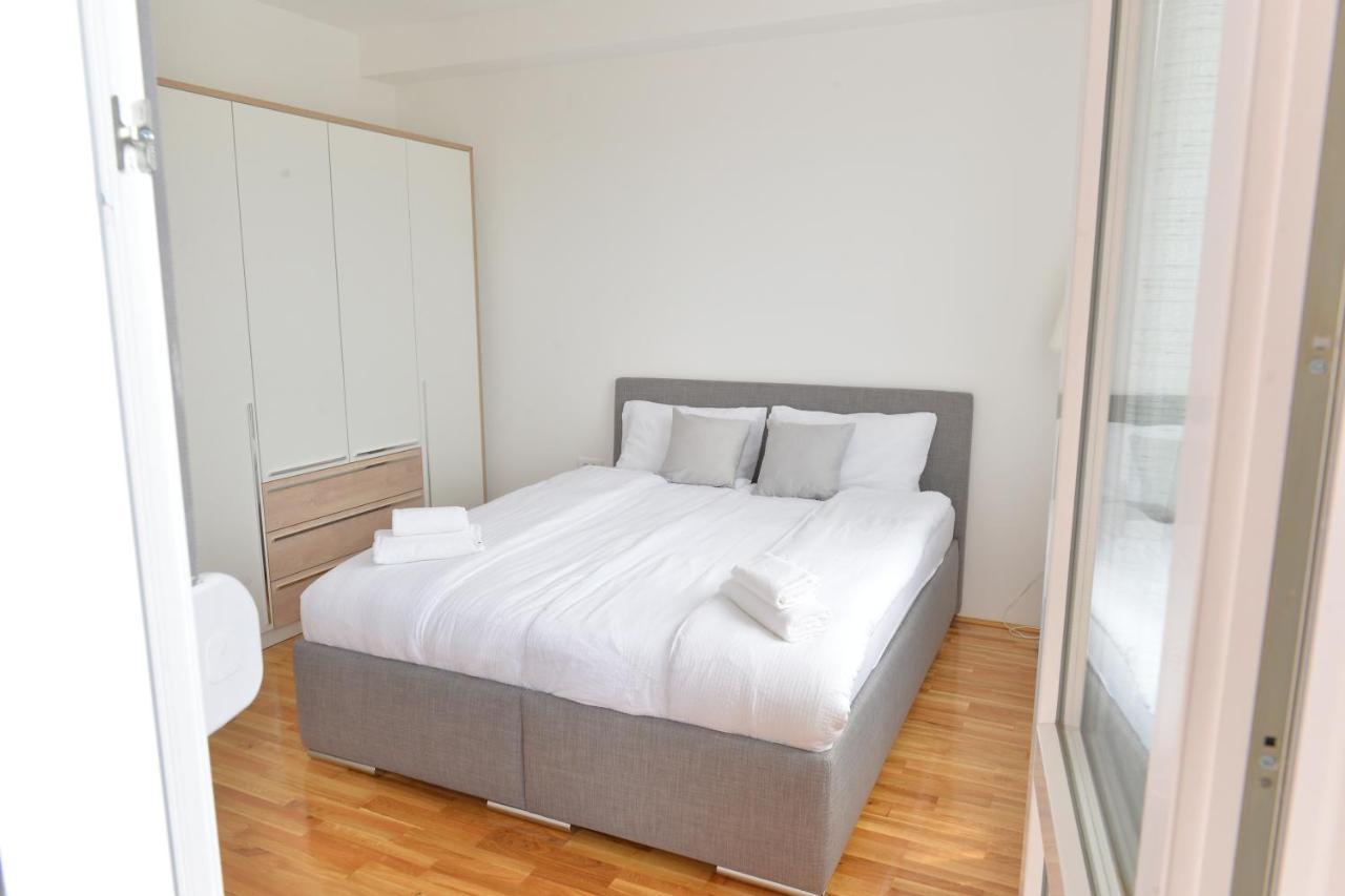 Hm Apartments Indija Luaran gambar
