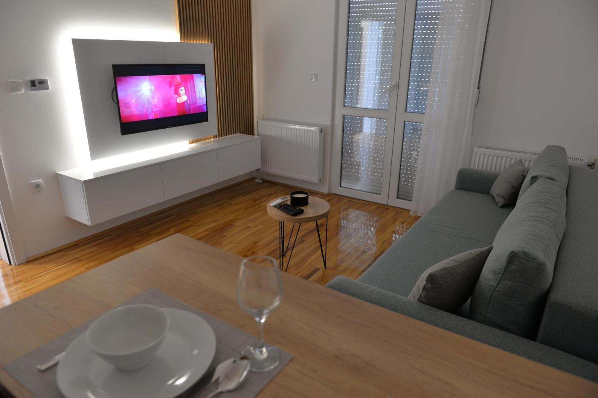 Hm Apartments Indija Luaran gambar