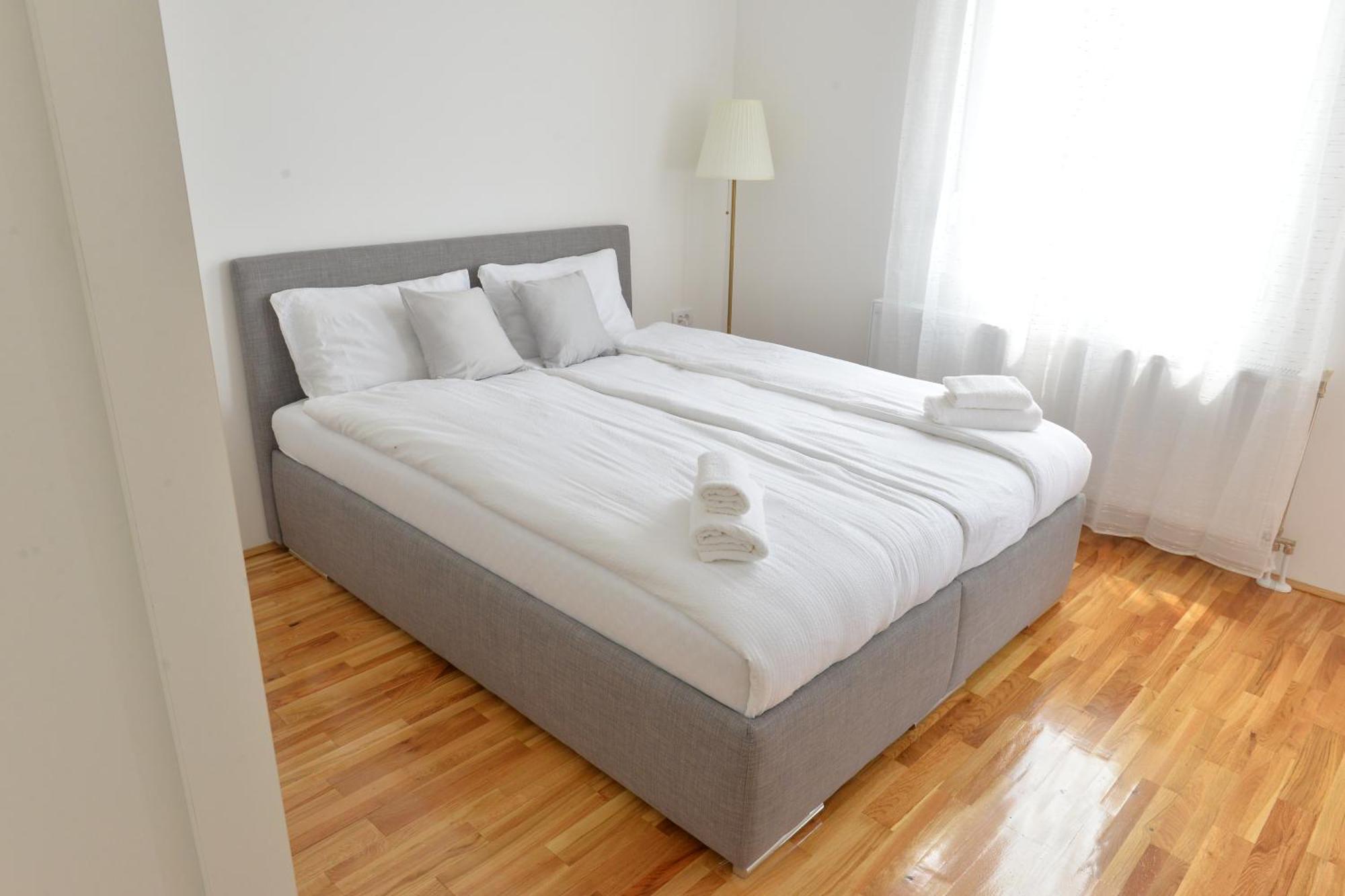 Hm Apartments Indija Luaran gambar