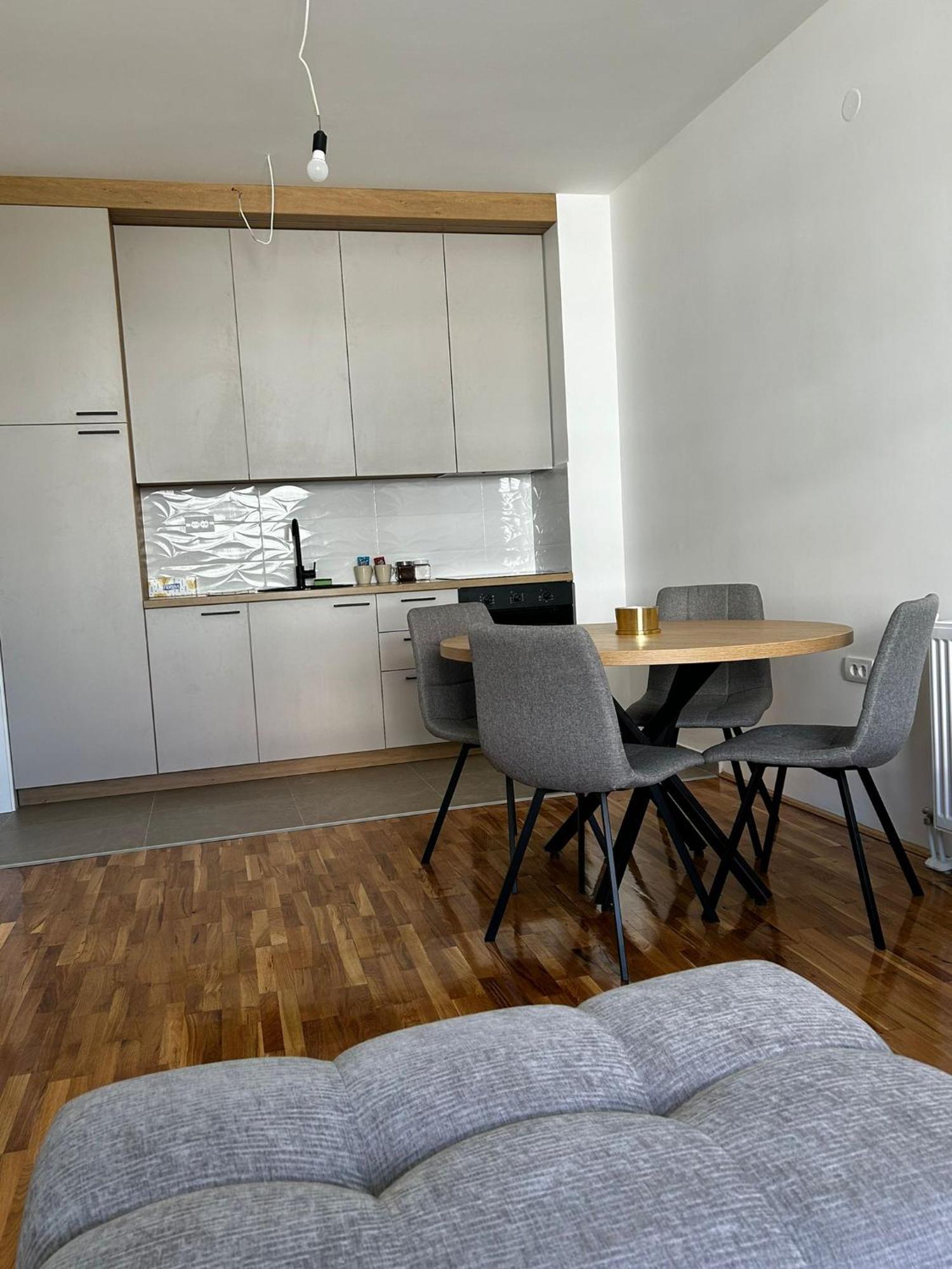 Hm Apartments Indija Luaran gambar