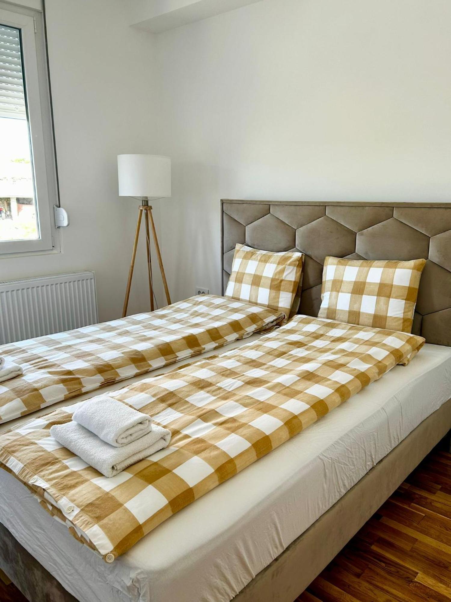Hm Apartments Indija Luaran gambar